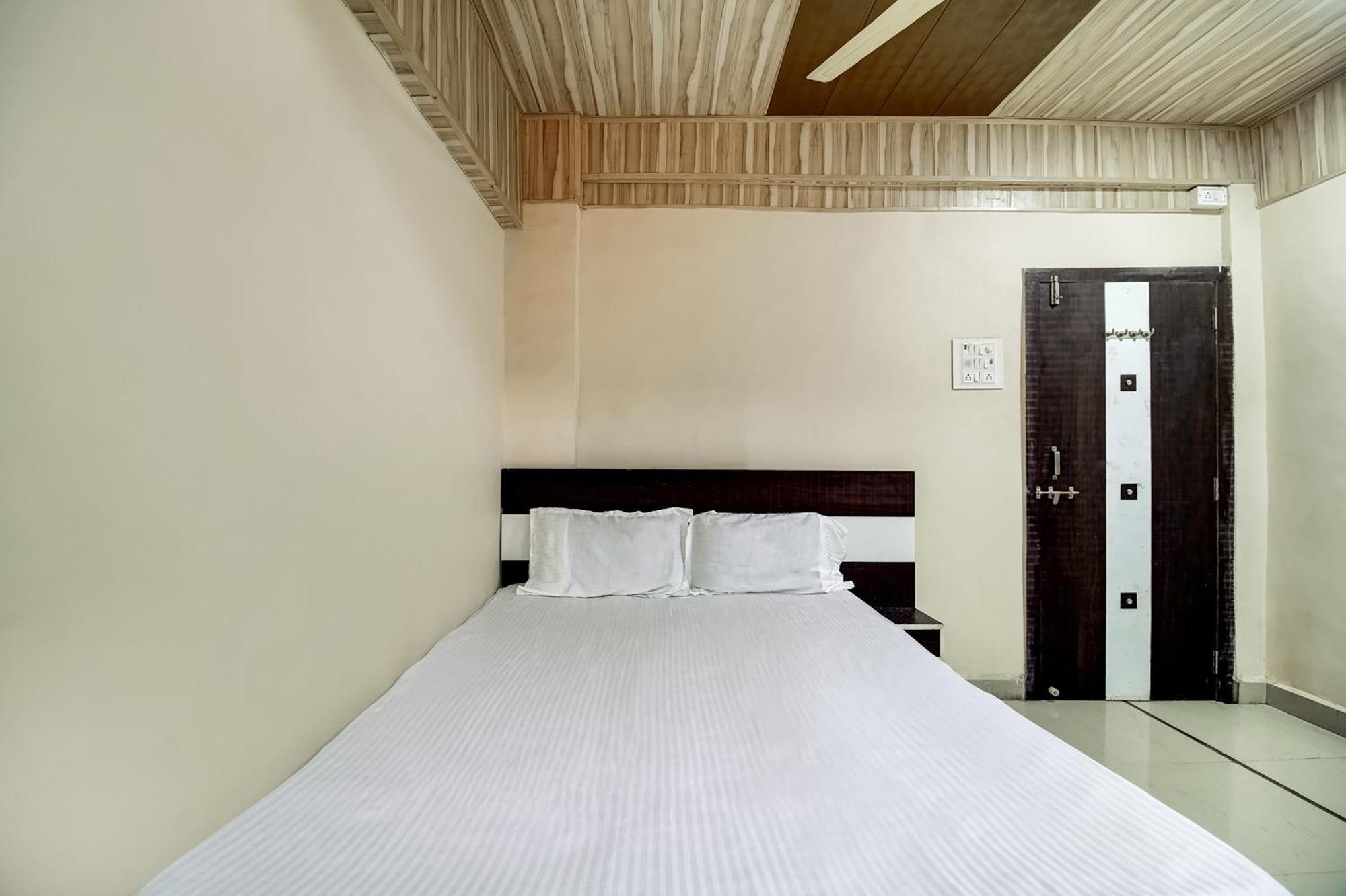 SPOT ON 61441 Sangam Relax Point Hotel Amarnath Bagian luar foto