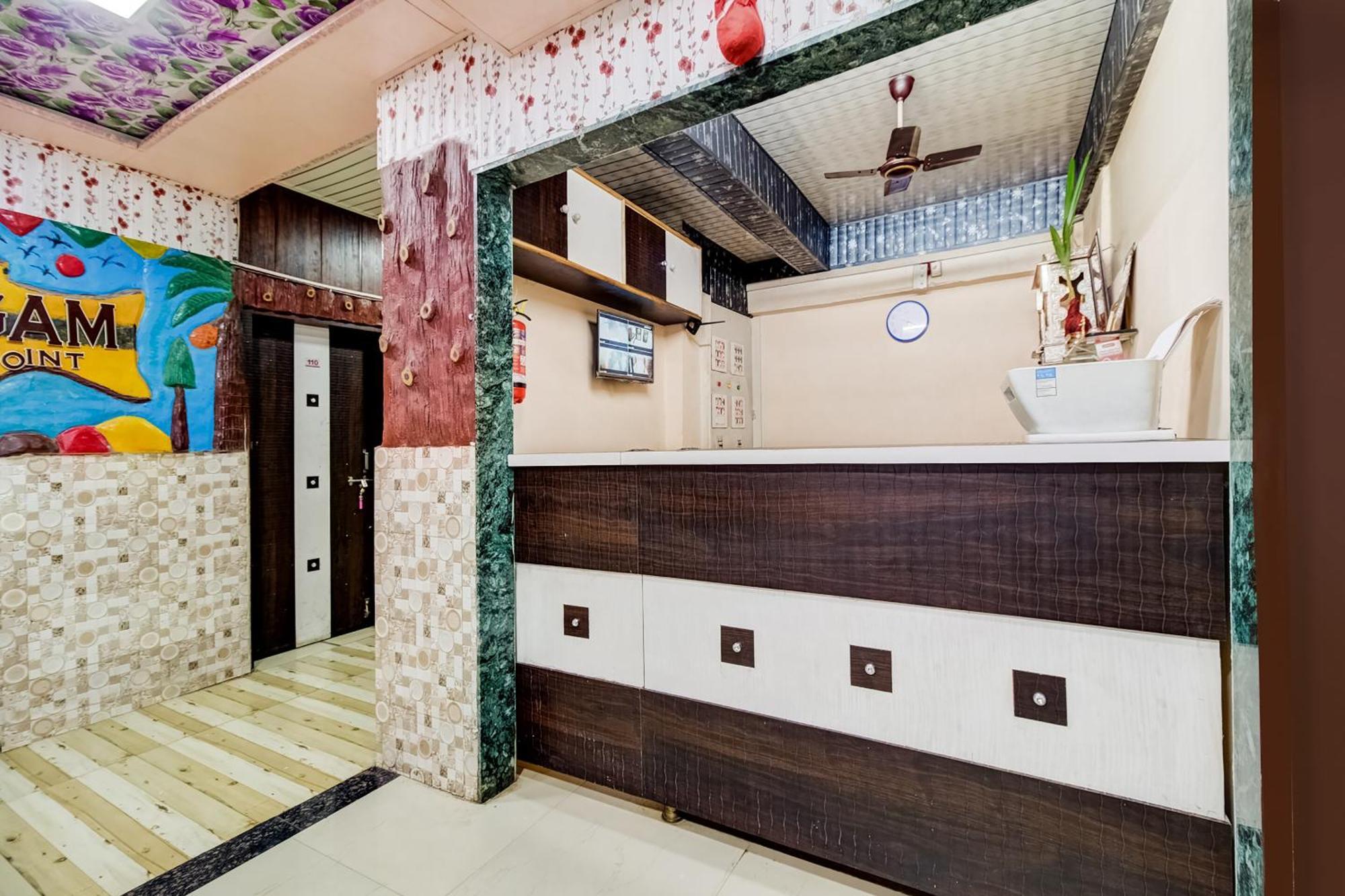 SPOT ON 61441 Sangam Relax Point Hotel Amarnath Bagian luar foto