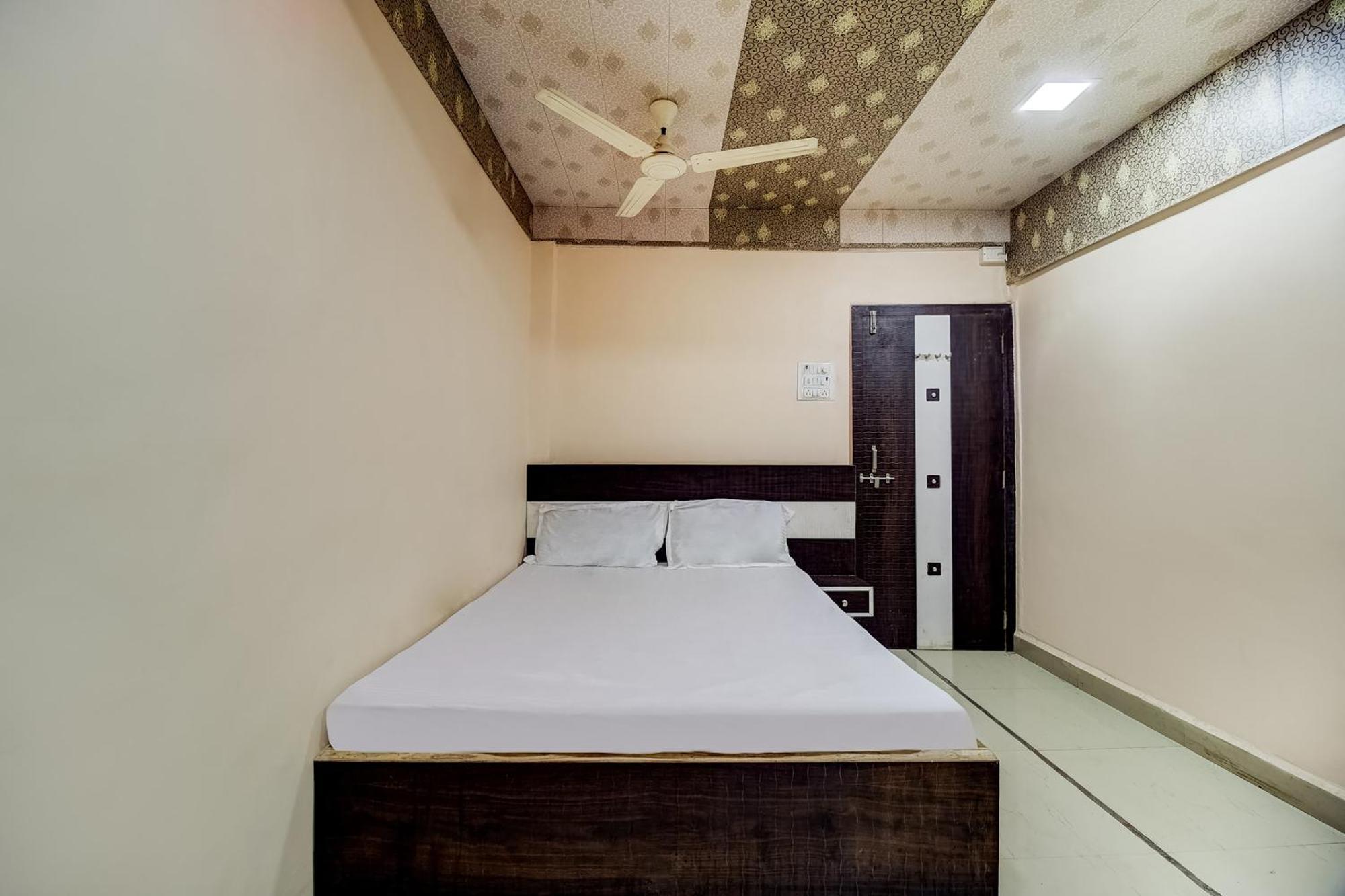 SPOT ON 61441 Sangam Relax Point Hotel Amarnath Bagian luar foto